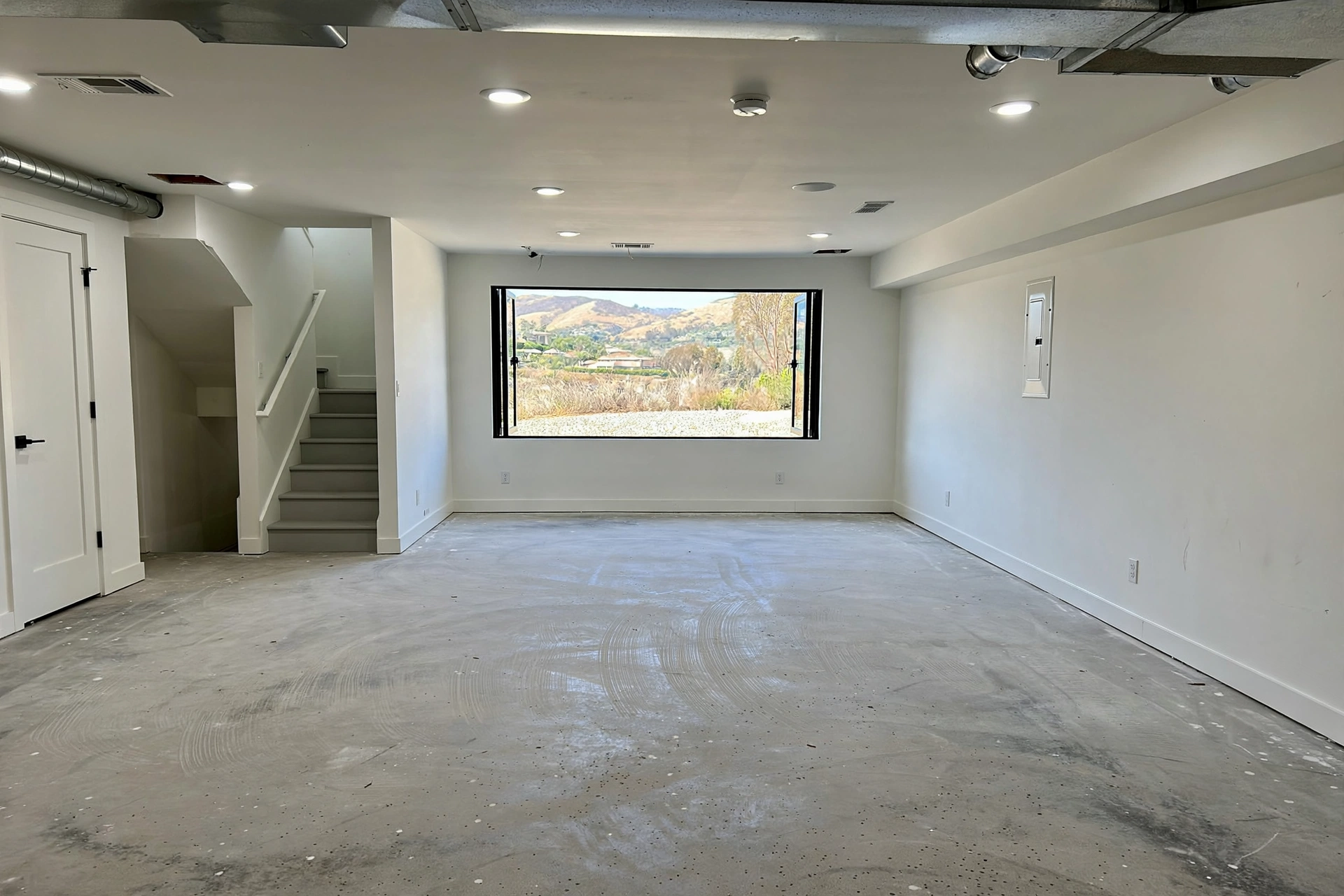 empty_basement_carmel_valley