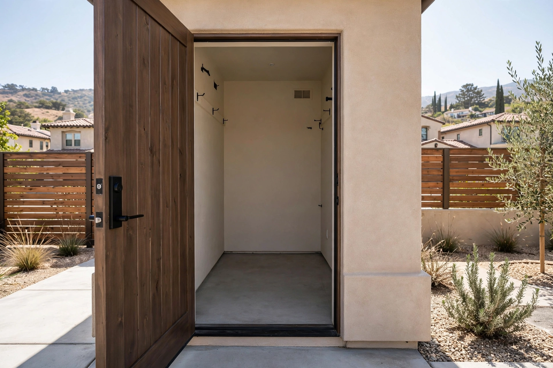 empty_storage_nook_carmel_valley